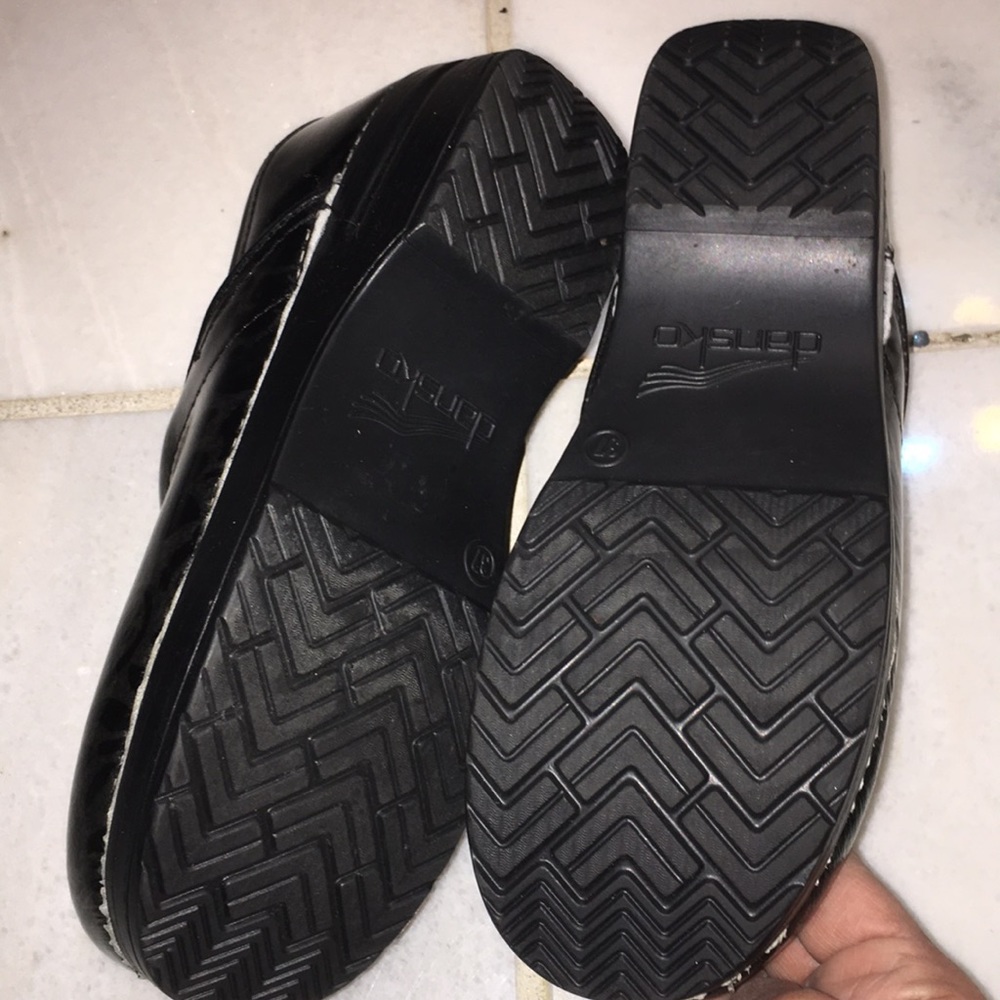 New Dansko size 37 - Picture 4 of 5